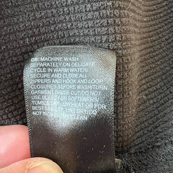 The North Face Men’s Apex Bionic Jacket in Black, size S - Picture 9 of 12